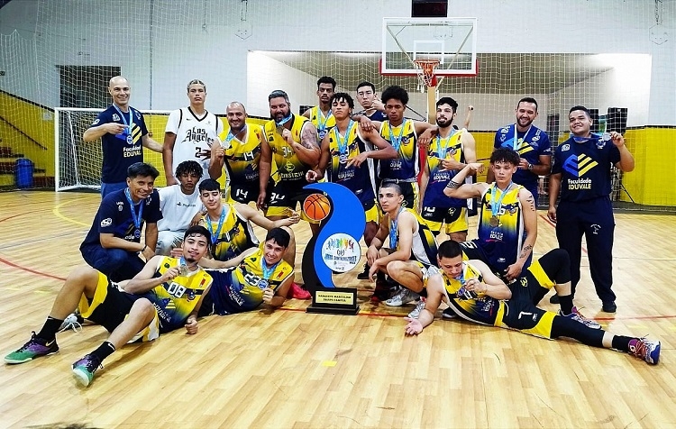 Jornal O Victoriano de Avaré - Jogo de basquete que seria