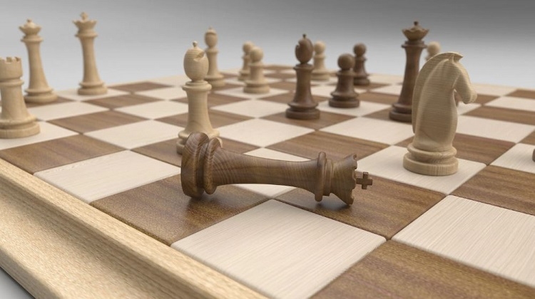 Torneio de xadrez distribui mais de R$ 10 mil em premiação