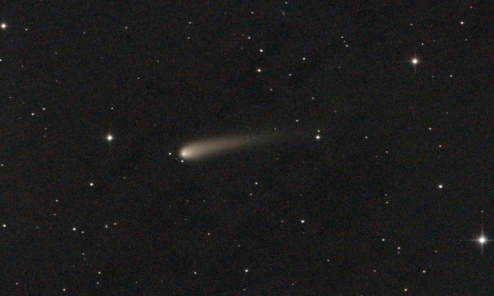 Cometa do século será visto nesta sexta-feira em todo o Brasil. Saiba como observar