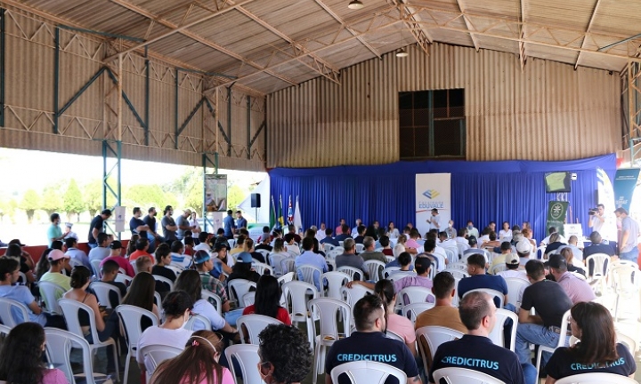 Faculdade Eduvale realiza a 1ª Feira de Apicultores do Estado de SP 