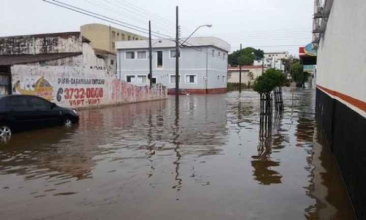 Governo de SP anuncia obras para sanar o problema das enchentes em Avaré