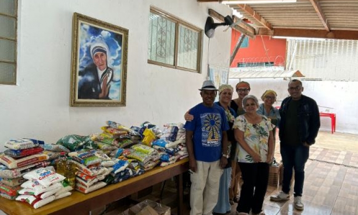 Show do Paralamas em Avaré arrecadou meia tonelada de alimentos