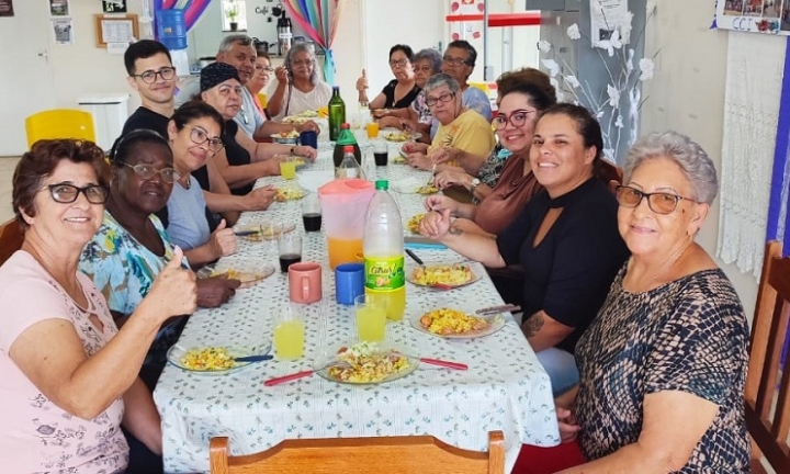 Centro de Convivência do Idoso promove oficina de culinária