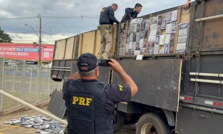 Carreta carregada com quase 600 quilos cocaína é apreendida em Avaré