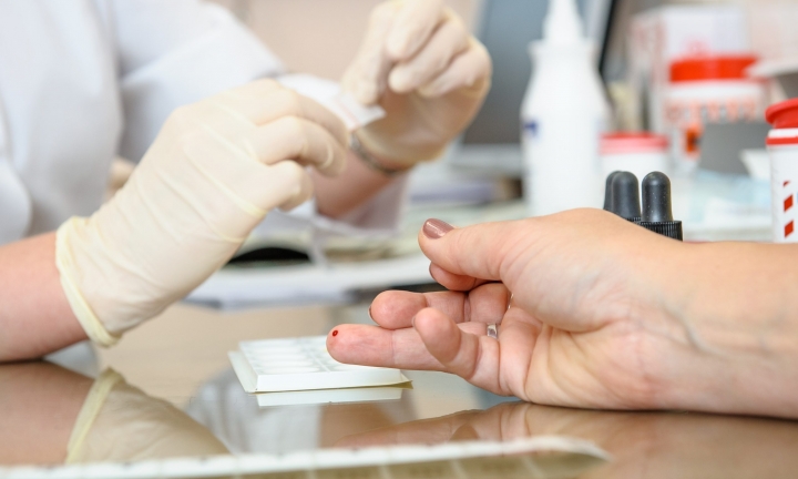 Farmácias agora podem fazer exames de análises clínicas; saiba quais