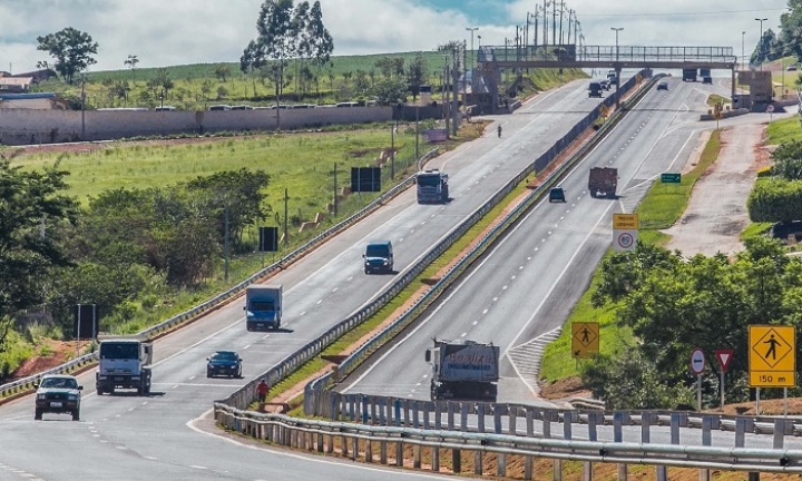 Feriado de Carnaval deve levar mais de 47 mil veículos à Rodovia João Mellão