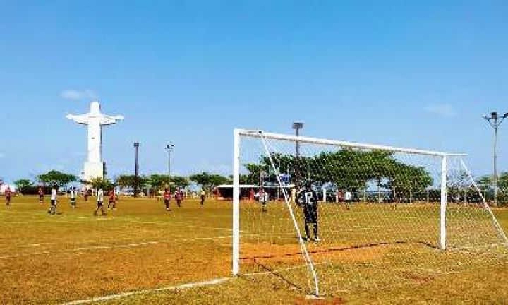 Primeira rodada do Municipal de Futebol é marcada por goleada