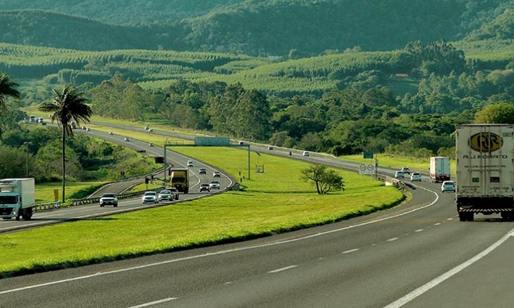 Cerca de 30 mil veículos devem trafegar pela SP-255 no trecho de Avaré