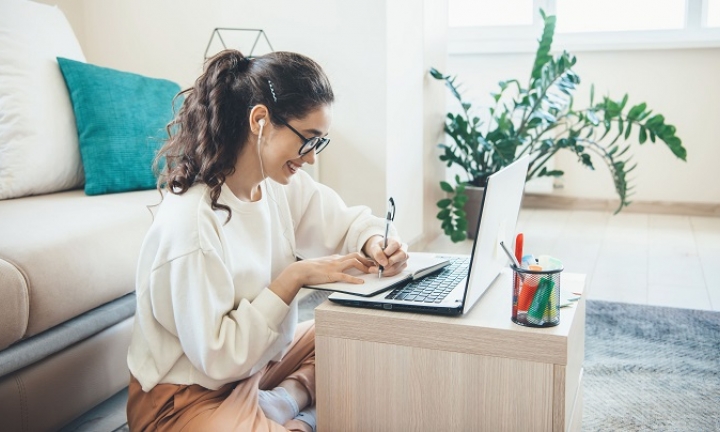 Qualifica SP oferece mais de 3,3 mil vagas em cursos online gratuitos