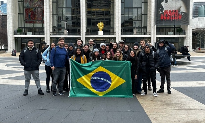 Estudante da ETEC Fausto Mazzola ganha bolsa para intercâmbio no exterior