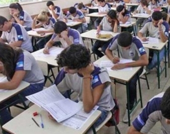 3,5 milhões de alunos da rede estadual SP voltam às aulas na sexta-feira (3)