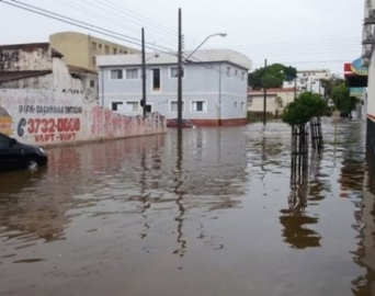 Governo de SP anuncia obras para sanar o problema das enchentes em Avaré