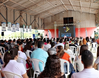 Fazenda Eduvale sediou a 2ª Feira de Apicultores do Estado de São Paulo