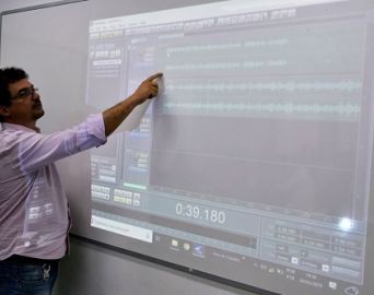 Faculdade Eduvale recebe minicurso de Apresentador de TV e Vídeo