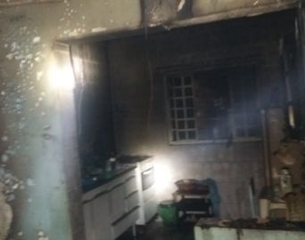 Idoso de 77 anos morre em incêndio no Bairro Plimec