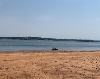 Piloto de barco que naufragou em represa não tinha habilitação, diz polícia