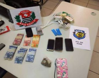 Polícia Civil prende homem com drogas no Bonsucesso