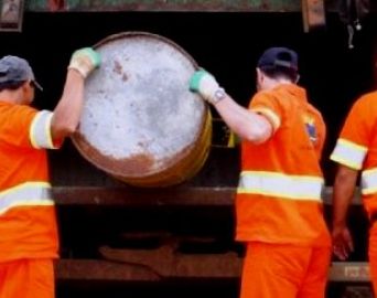 População questiona sobre a coleta de lixo em Avaré