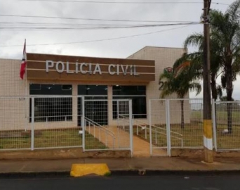 Mulher é presa suspeita de agredir filha de 6 anos com lâmina em Avaré