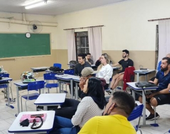 Estudantes de Educação Física conhecem projetos de inclusão para deficientes