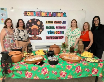 Alunos da EJA de Avaré celebraram o Dia da Consciência Negra