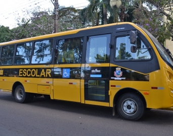 Novo ônibus escolar vai atender alunos da zona rural de Avaré