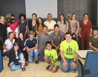 Toma posse a diretoria do Grêmio Estudantil da Escola Cel. João Cruz