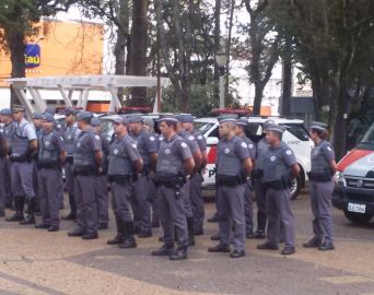 PM reforça policiamento nas festas de fim de ano