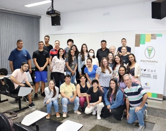 Eduvale promove encontro em comemoração ao Dia do Fisioterapeuta