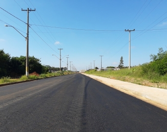 Prefeitura de Avaré conclui pavimentação da Avenida Cunha Bueno