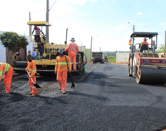 Terras de São José tem novas ruas pavimentadas pela Prefeitura