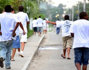 Câmara aprova regras mais rígidas para saída temporária de presos