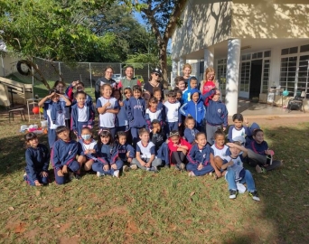 Vigilância Sanitária promove palestra sobre Dengue em escola no Bairro Camargo