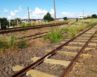 Alessandro Rios pede reparos na linha férrea sobre o Túnel da Rua Alagoas